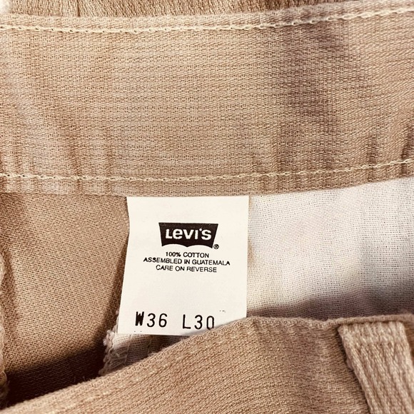 Vintage Levis Black Bat Wing Tag Mens Cargo 36x30 Pants Khaki Bedford Cord - Picture 5 of 9